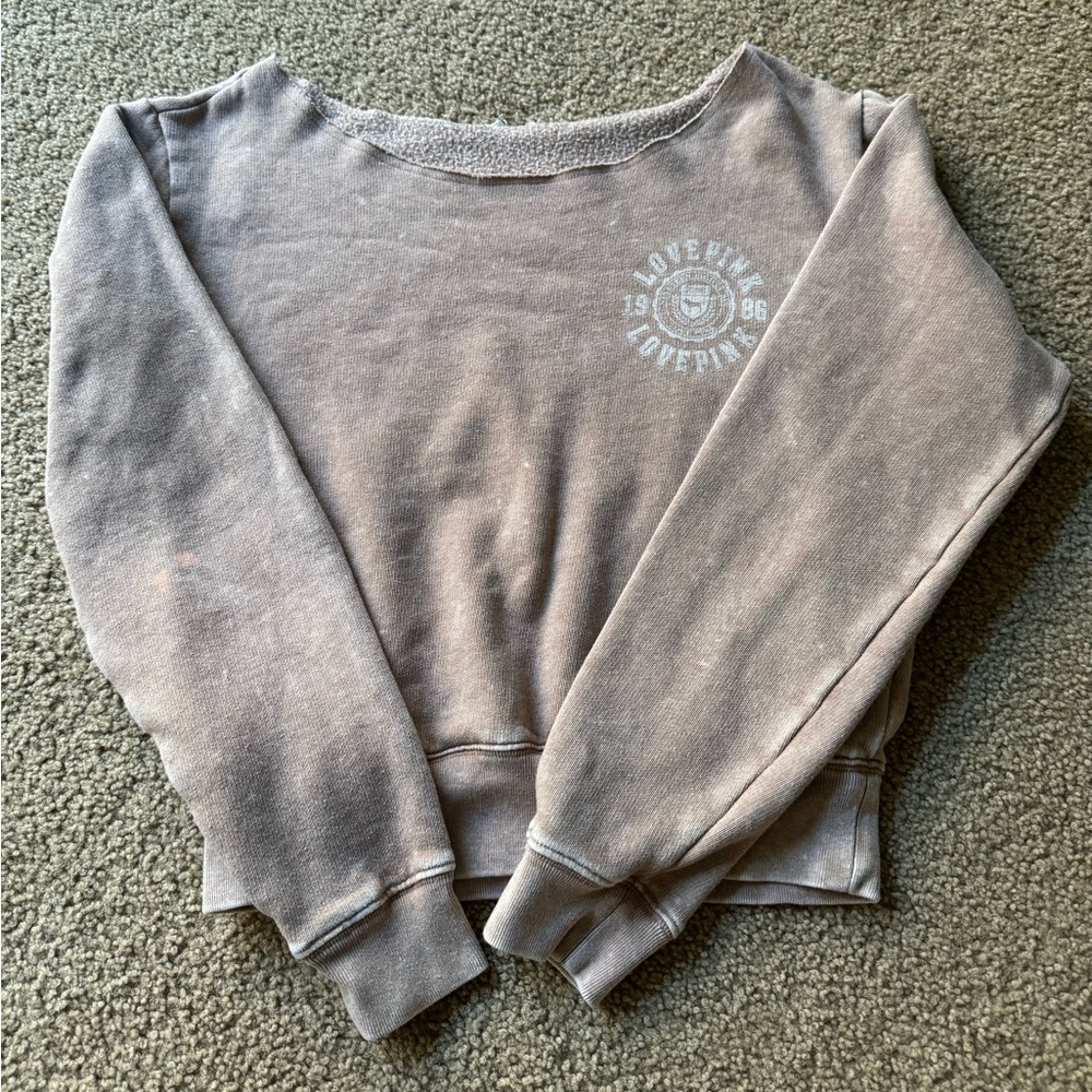 Pink crop top long sleeve